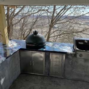 Outdoor Kitchen